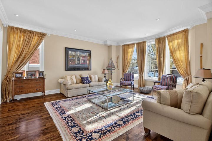 Photo 7 at 80 Owen Boulevard, Windfields, Toronto