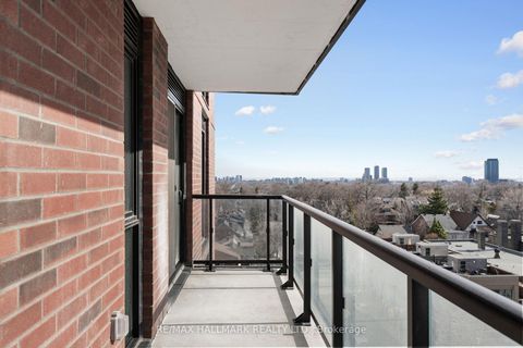 Photo 22 at 807 - 185 Alberta Avenue, Oakwood Village, Toronto