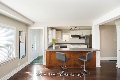 Photo 4 at 76 Adair Road, Parkview, Toronto