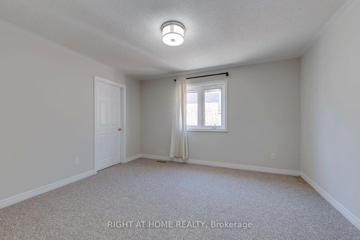 Photo 29 at 1403 BAYSHIRE Drive, JC Joshua Creek, Oakville