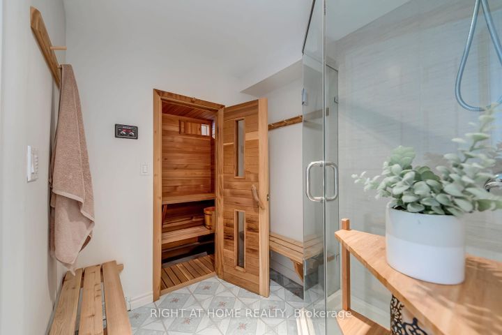 Photo 39 at 1403 BAYSHIRE Drive, JC Joshua Creek, Oakville