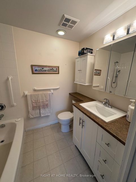 Photo 37 at 505 - 94 DEAN Avenue, Painswick South, Barrie