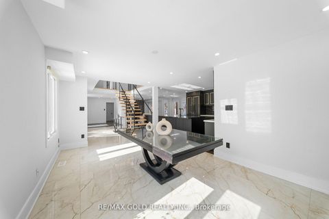 Photo 14 at 72 Goodfellow Crescent, Nobleton, King