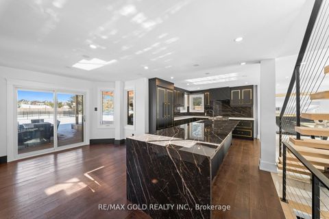 Photo 19 at 72 Goodfellow Crescent, Nobleton, King