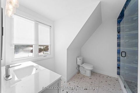 Photo 42 at 72 Goodfellow Crescent, Nobleton, King