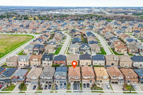 Photo 1 at 1165 Blencowe Crescent, Wyndham, Newmarket