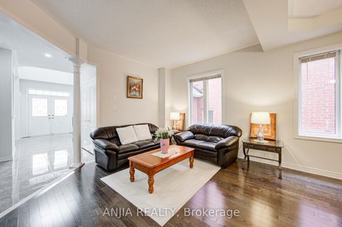 Photo 7 at 1165 Blencowe Crescent, Wyndham, Newmarket