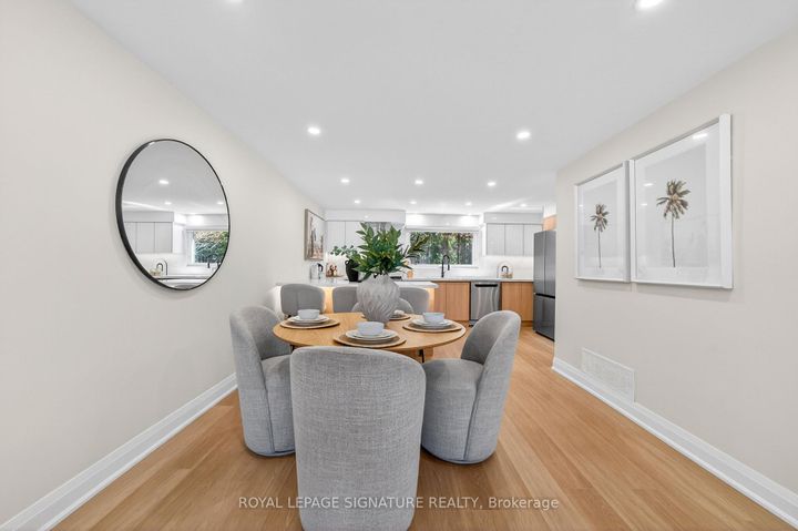 Photo 8 at 26 Carondale Crescent, L'Amoreaux, Toronto