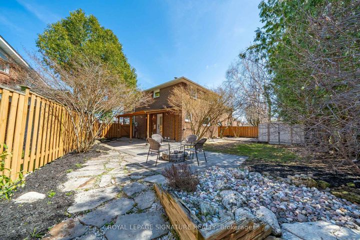 Photo 38 at 26 Carondale Crescent, L'Amoreaux, Toronto