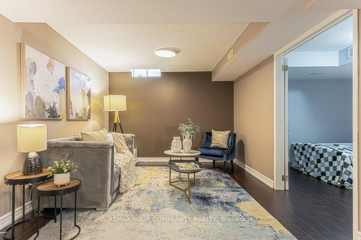 Photo 26 at 21 Millbrook Gate, Buttonville, Markham