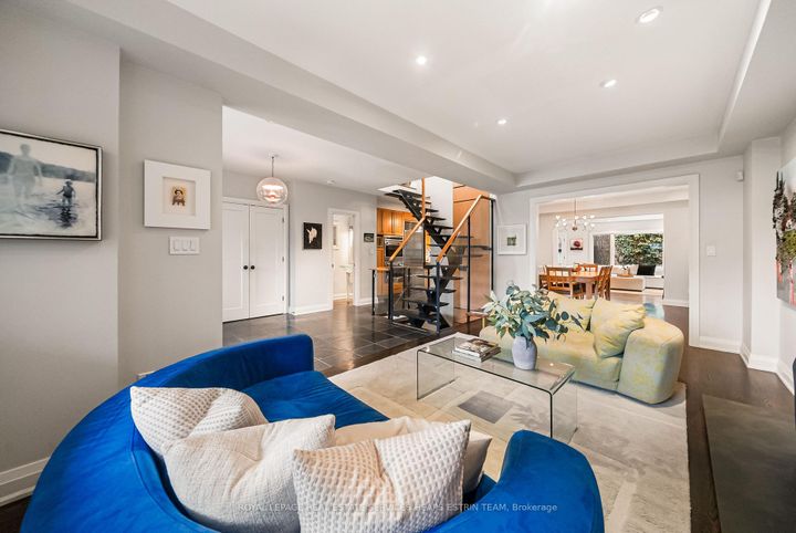 Photo 7 at 51 Inglewood Drive, Moore Park, Toronto