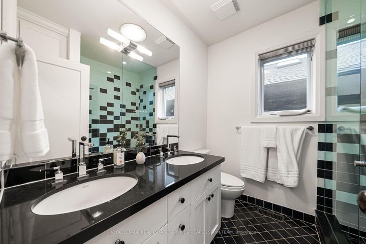 Photo 37 at 51 Inglewood Drive, Moore Park, Toronto