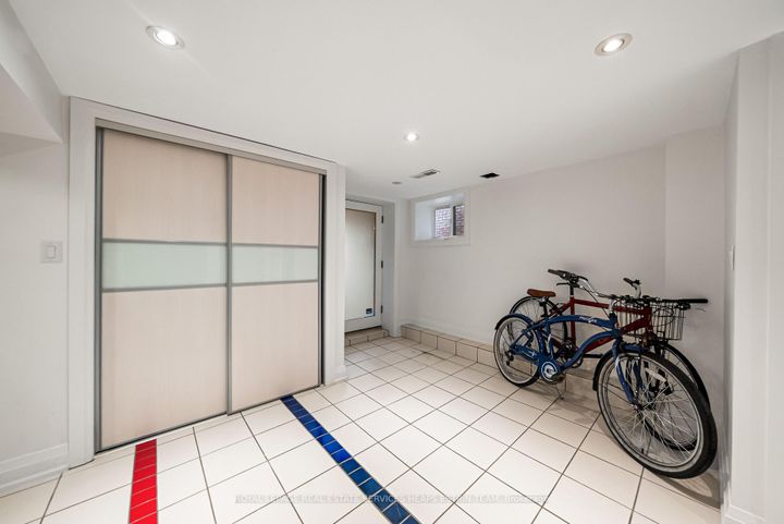 Photo 40 at 51 Inglewood Drive, Moore Park, Toronto