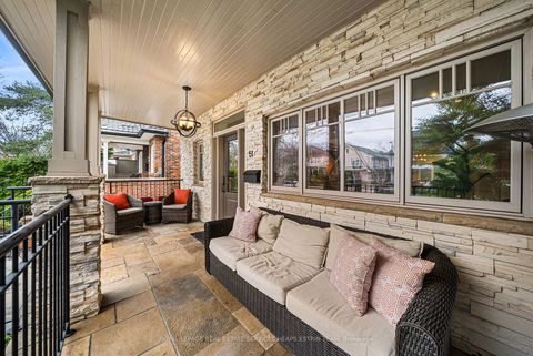 Photo 3 at 51 Inglewood Drive, Moore Park, Toronto