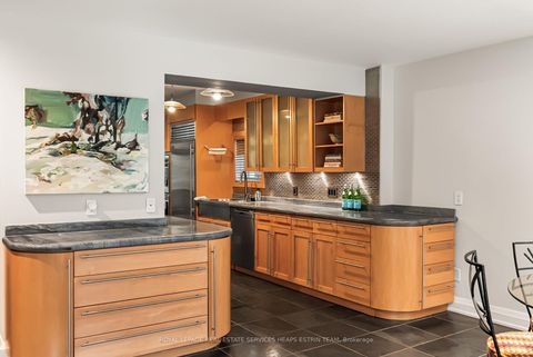 Photo 18 at 51 Inglewood Drive, Moore Park, Toronto