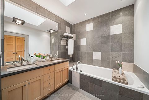 Photo 29 at 51 Inglewood Drive, Moore Park, Toronto