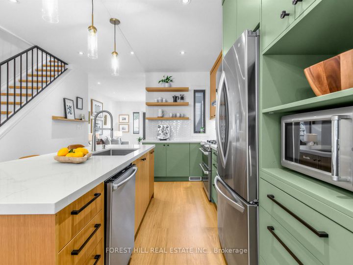 Photo 8 at 351 Montrose Avenue, Little Italy, Toronto