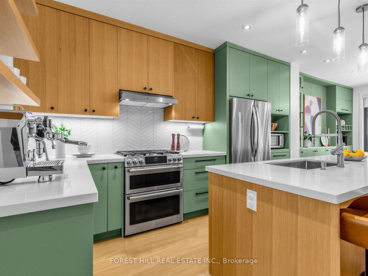 Photo 10 at 351 Montrose Avenue, Little Italy, Toronto