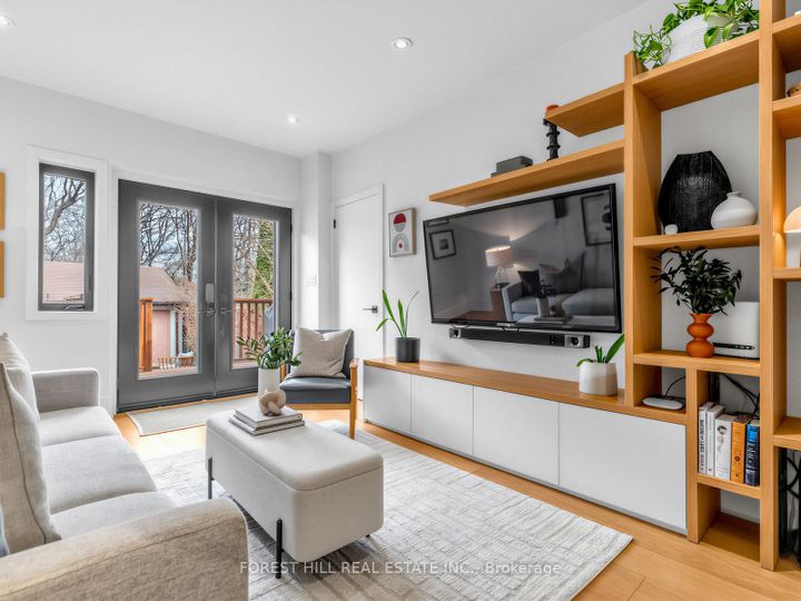 Photo 15 at 351 Montrose Avenue, Little Italy, Toronto