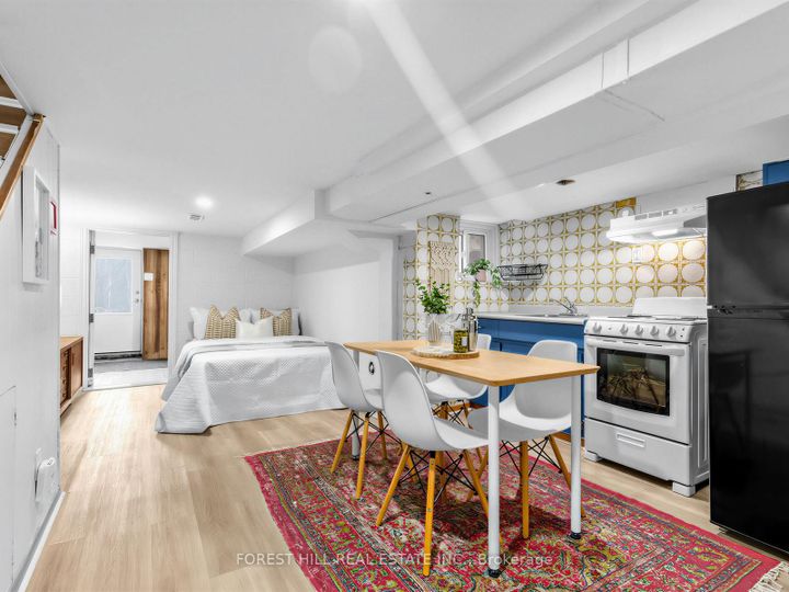 Photo 28 at 351 Montrose Avenue, Little Italy, Toronto