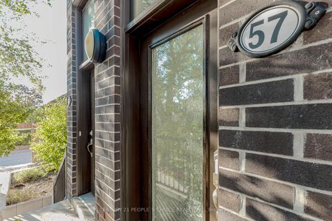 Photo 2 at 57 - 68 Winston Park Boulevard, CFB, Toronto
