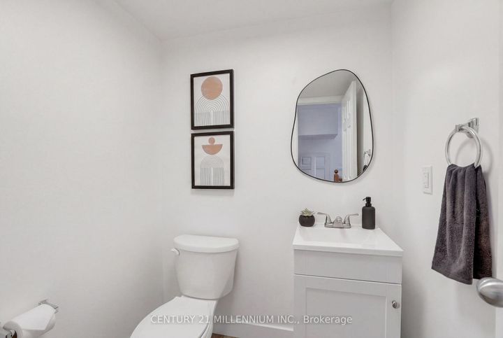 Photo 21 at 97 - 97 Spadina Road, Brampton West, Brampton