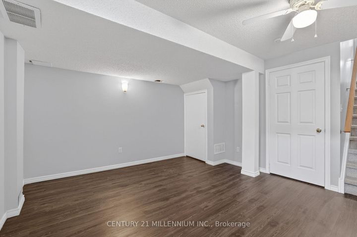 Photo 32 at 97 - 97 Spadina Road, Brampton West, Brampton