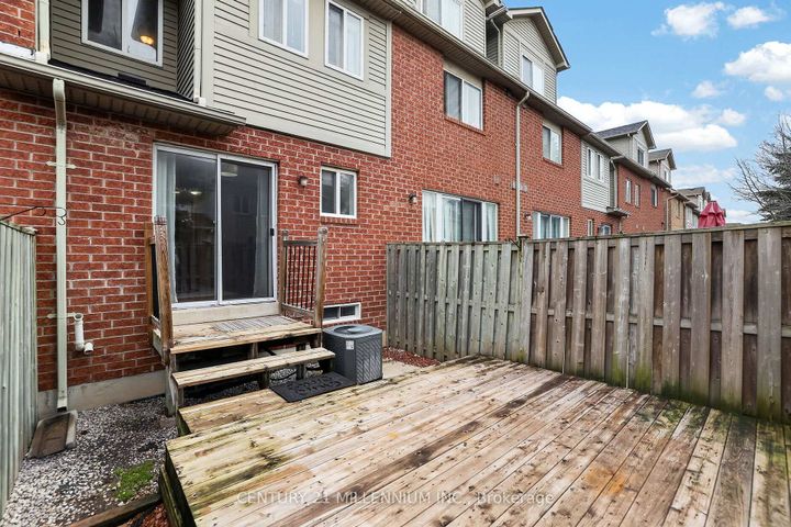 Photo 36 at 97 - 97 Spadina Road, Brampton West, Brampton