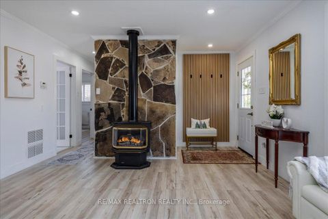 Photo 4 at 1129 Lindy Lane, Gilford, Innisfil