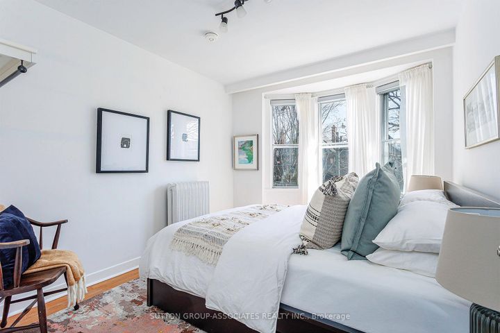 Photo 21 at 62 Marion Street, Roncesvalles, Toronto