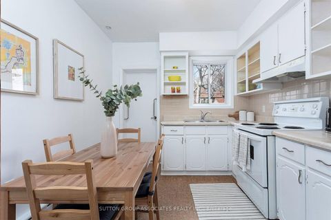 Photo 12 at 62 Marion Street, Roncesvalles, Toronto