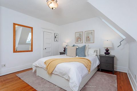 Photo 25 at 62 Marion Street, Roncesvalles, Toronto