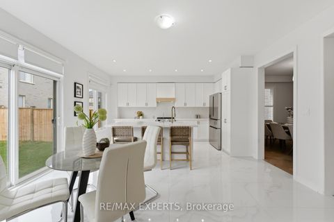 Photo 11 at 87 Robb Thompson Road, Mt Albert, East Gwillimbury