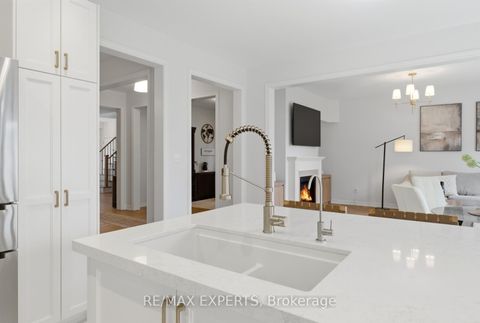 Photo 14 at 87 Robb Thompson Road, Mt Albert, East Gwillimbury