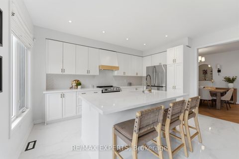 Photo 17 at 87 Robb Thompson Road, Mt Albert, East Gwillimbury