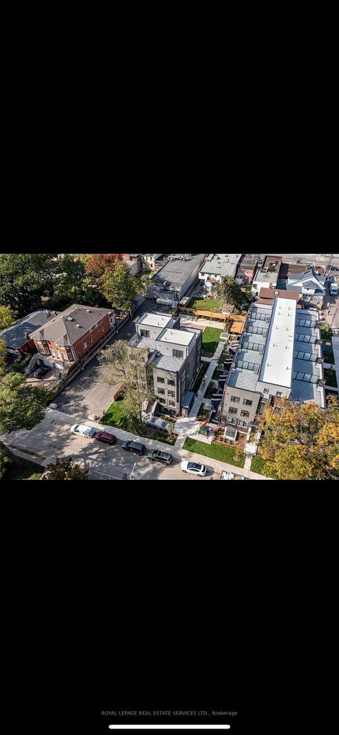 Photo 22 at 23 - 28 Marina Avenue, Long Branch, Toronto