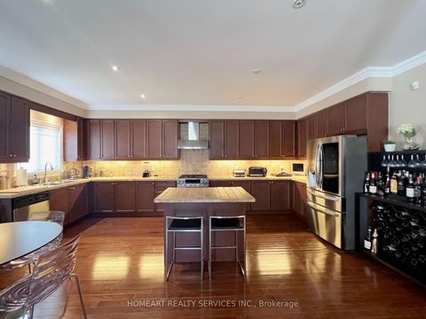 Photo 12 at 596 Vellore Park Avenue, Vellore Village, Vaughan