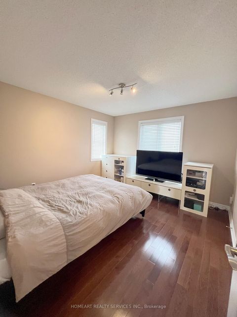 Photo 25 at 596 Vellore Park Avenue, Vellore Village, Vaughan