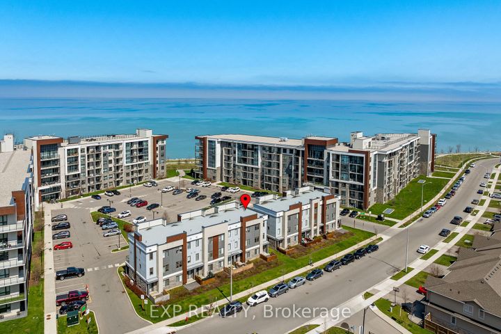 Photo 2 at 6 - 115 Shoreview Place, Lakeshore, Hamilton