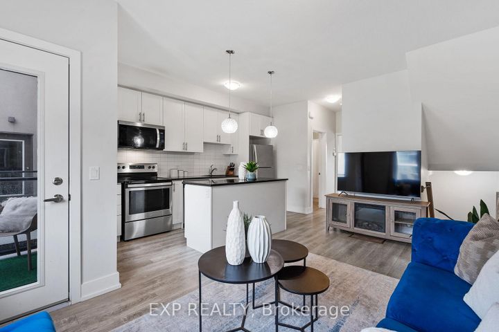 Photo 9 at 6 - 115 Shoreview Place, Lakeshore, Hamilton