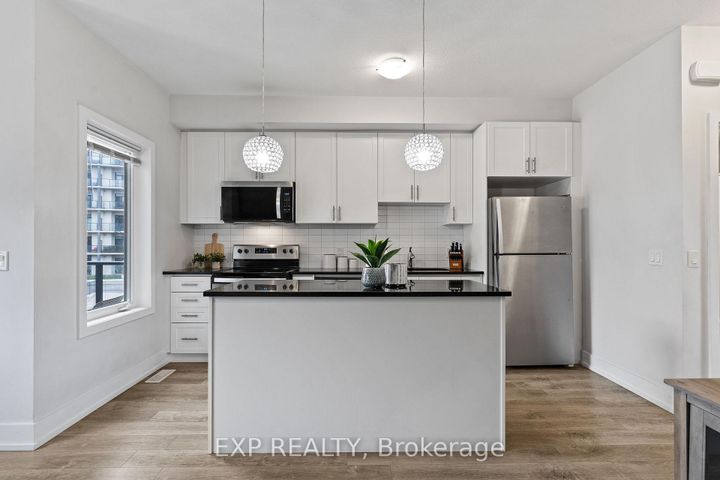 Photo 10 at 6 - 115 Shoreview Place, Lakeshore, Hamilton