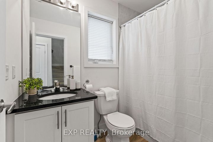 Photo 13 at 6 - 115 Shoreview Place, Lakeshore, Hamilton