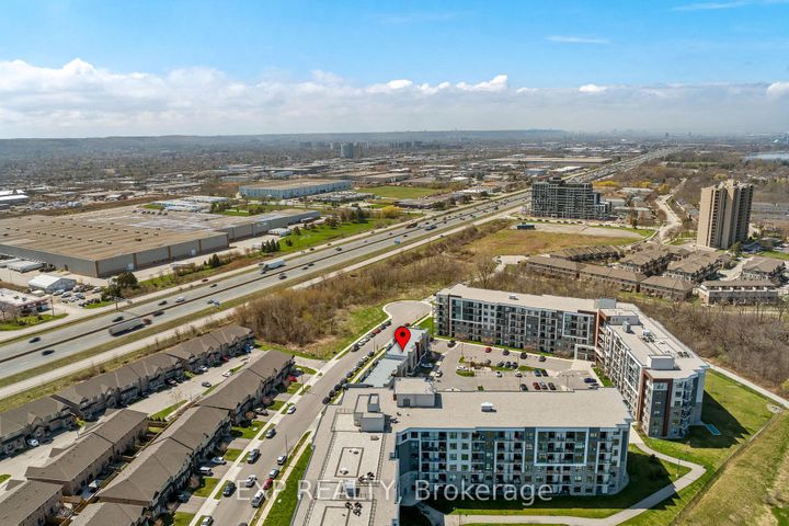 Photo 31 at 6 - 115 Shoreview Place, Lakeshore, Hamilton