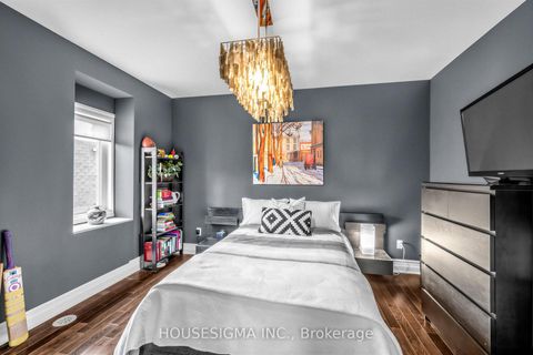 Photo 25 at 361 Roehampton Avenue, Mount Pleasant East, Toronto