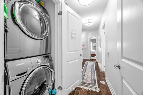 Photo 28 at 361 Roehampton Avenue, Mount Pleasant East, Toronto