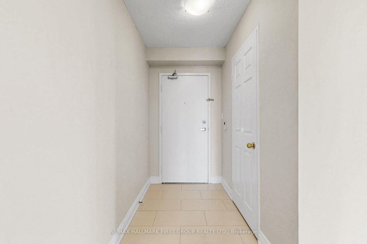 Photo 3 at 1603 - 3605 Kariya Drive, City Centre, Mississauga