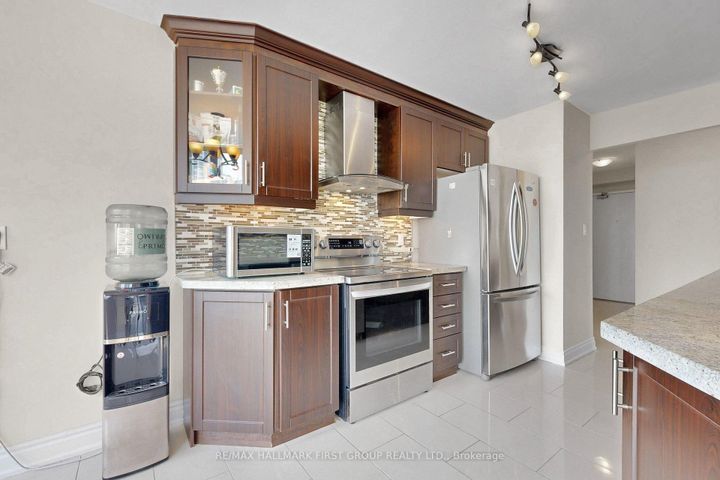 Photo 15 at 1603 - 3605 Kariya Drive, City Centre, Mississauga