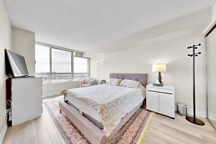 Photo 18 at 1603 - 3605 Kariya Drive, City Centre, Mississauga