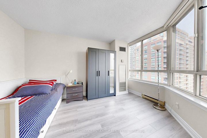 Photo 25 at 1603 - 3605 Kariya Drive, City Centre, Mississauga