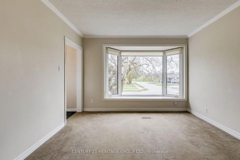 Photo 10 at 69 Lindsay Avenue, London, Newmarket